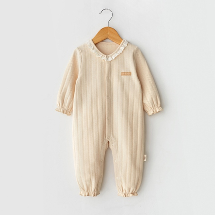 Baby Frilled Round-Neck Snap Onesie for Comfort and Style - Natural Baby Clothing丨Pure, organic, dye-free care, cozy and gentle for babies