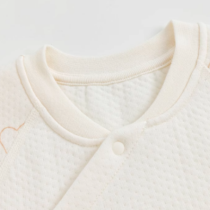 ウサギプリント エアレイヤー ラップスタイル スナップフロント ロンパース