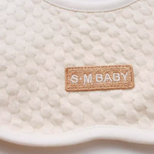 Checkered 360° Drool Bib