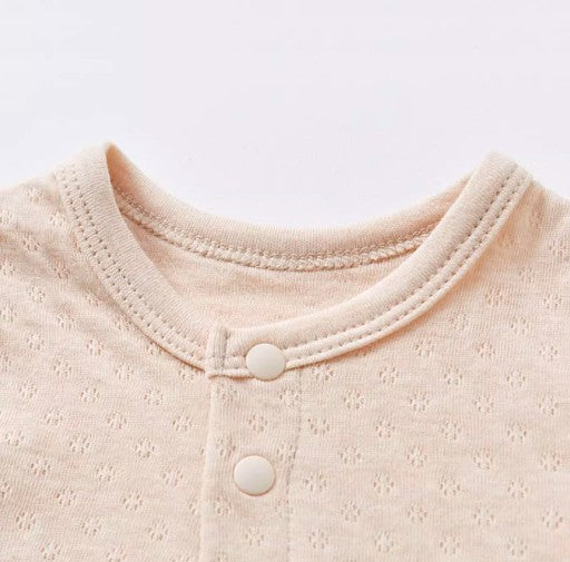 Long-Sleeved Triangle Romper with Front Snaps for Easy Dressing - Natural Baby Clothing丨Pure, organic, dye-free care, cozy and gentle for babies