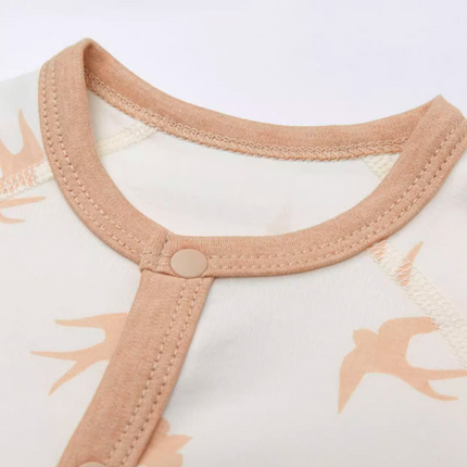 Front-Opening Snap Button Triangle Romper for Babies with Adjustable Fit for All Seasons - Natural Baby Clothing丨Pure, organic, dye-free care, cozy and gentle for babies