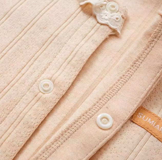 Baby Frilled Round-Neck Snap Onesie for Comfort and Style - Natural Baby Clothing丨Pure, organic, dye-free care, cozy and gentle for babies