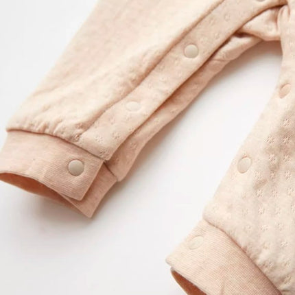 Baby Long-Sleeved Snap Onesie for Comfort and Convenience Soft Cotton - Natural Baby Clothing丨Pure, organic, dye-free care, cozy and gentle for babies